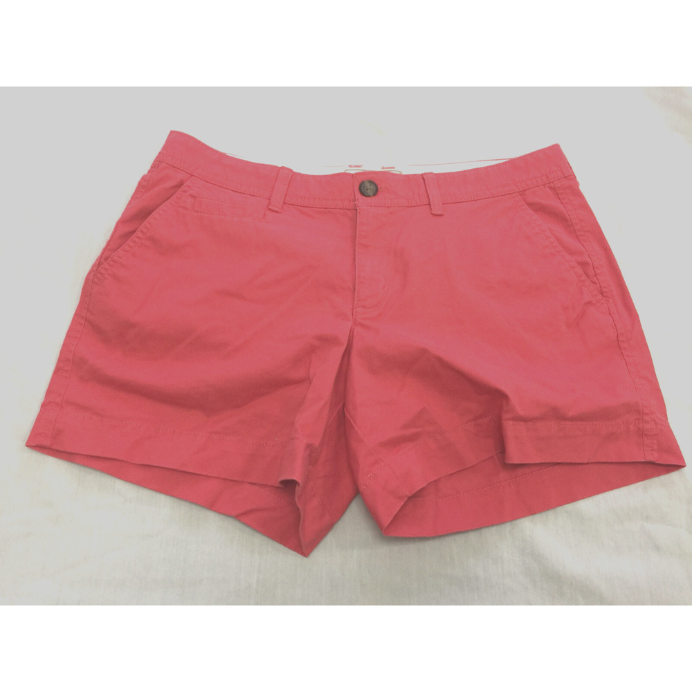 ๐๐๐ OLD NAVY WOMENS SHORTS SIZE 6 ๐๐๐ - Picture 1 of 3